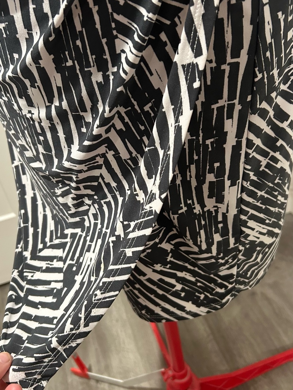 connected apparel Grey and White Abstract Wrap-Effect Midi Dress - Picture 6 of 14